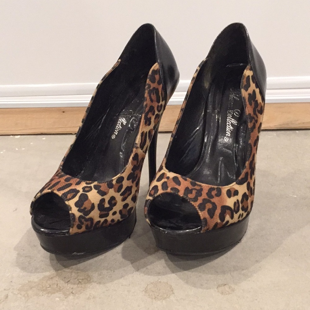 Cheetah open toed heals
